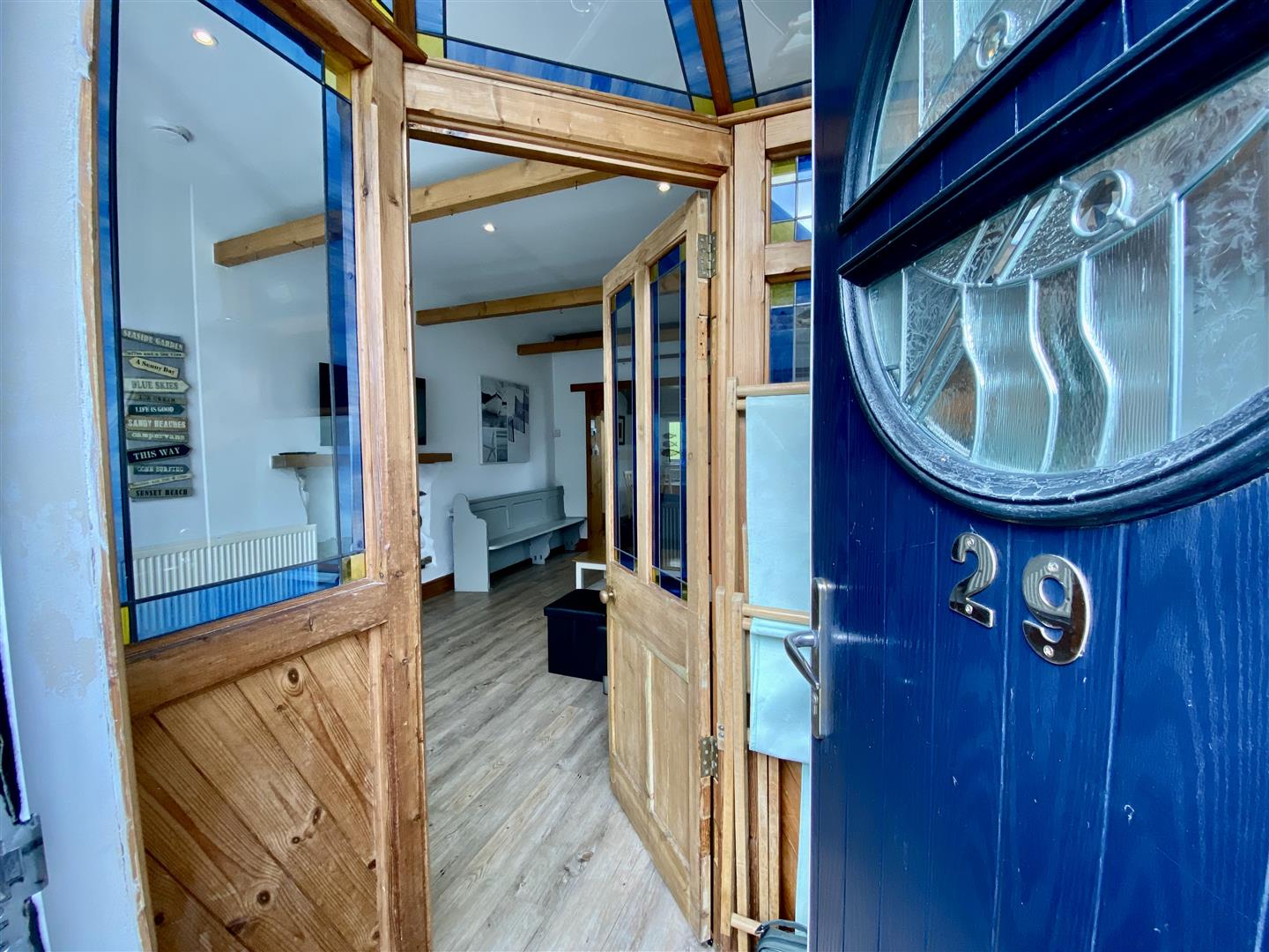 29-31 Castle Street, Criccieth